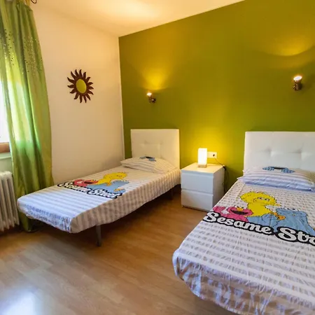 Catalunya Casas Off The Beaten Path Oasis Near Lake! * Usall